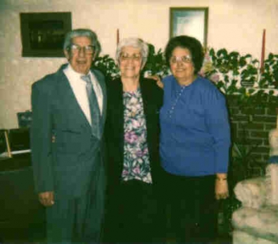 Dad, Aunt Mary and mom